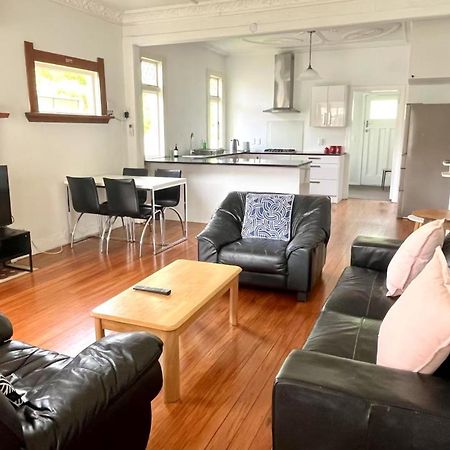 Spacious Retreat Near Ferry & Mall 惠灵顿 外观 照片