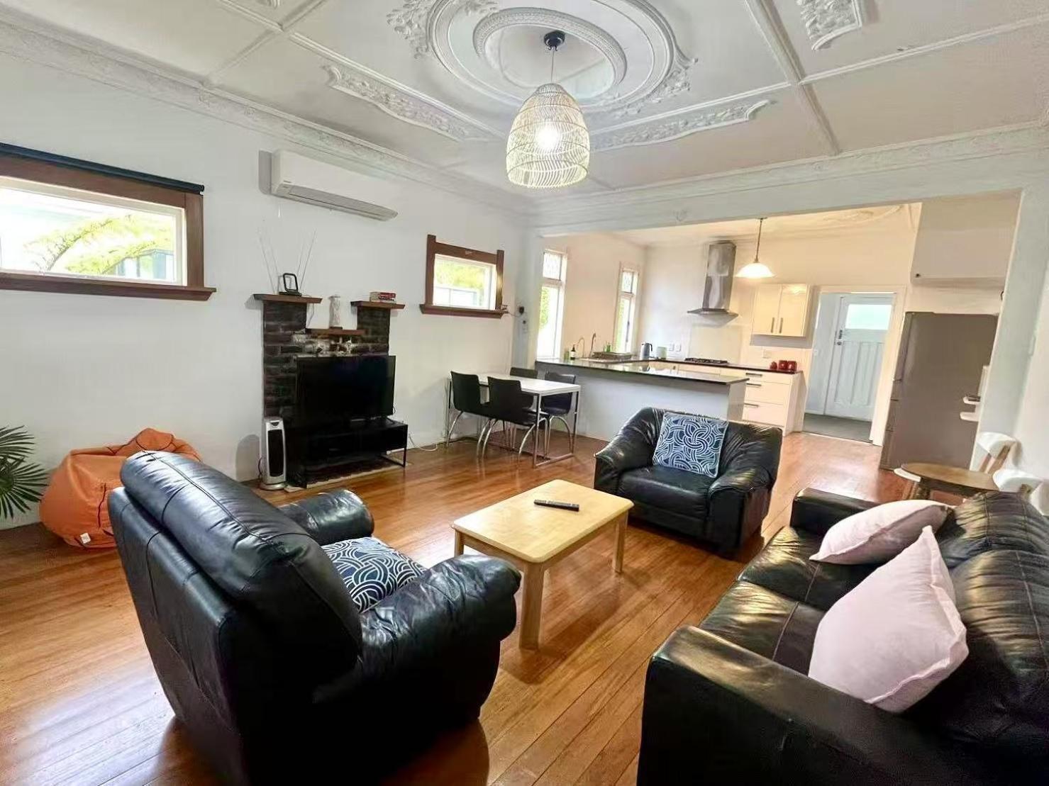 Spacious Retreat Near Ferry & Mall 惠灵顿 外观 照片